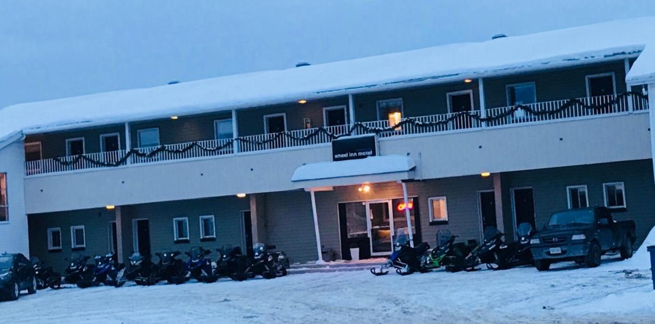 Wheel Inn Motel New Liskeard Esterno foto